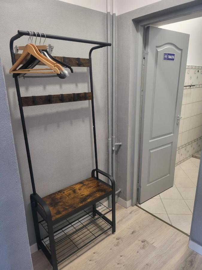 Rooms4Rest Wiertnicza - Private Rooms For Tourists - Atr Consulting Sp, Z O,O, Varsóvia Exterior foto