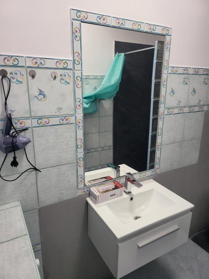 Rooms4Rest Wiertnicza - Private Rooms For Tourists - Atr Consulting Sp, Z O,O, Varsóvia Exterior foto