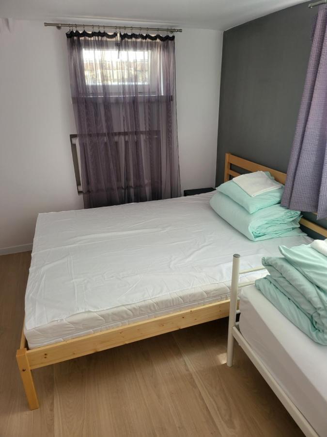 Rooms4Rest Wiertnicza - Private Rooms For Tourists - Atr Consulting Sp, Z O,O, Varsóvia Exterior foto