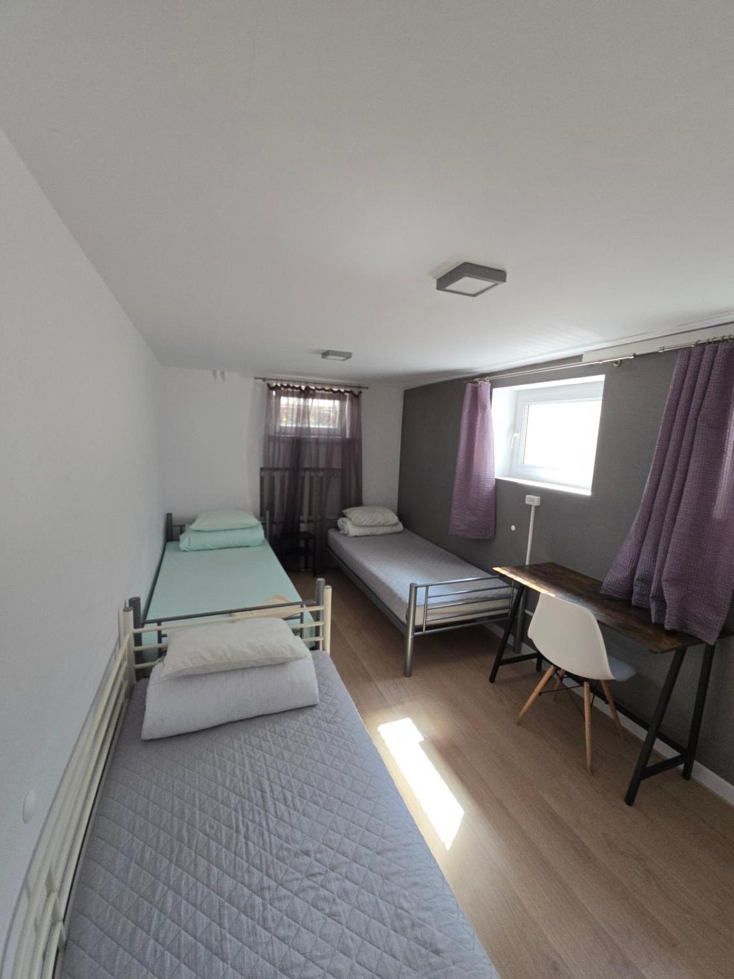 Rooms4Rest Wiertnicza - Private Rooms For Tourists - Atr Consulting Sp, Z O,O, Varsóvia Exterior foto