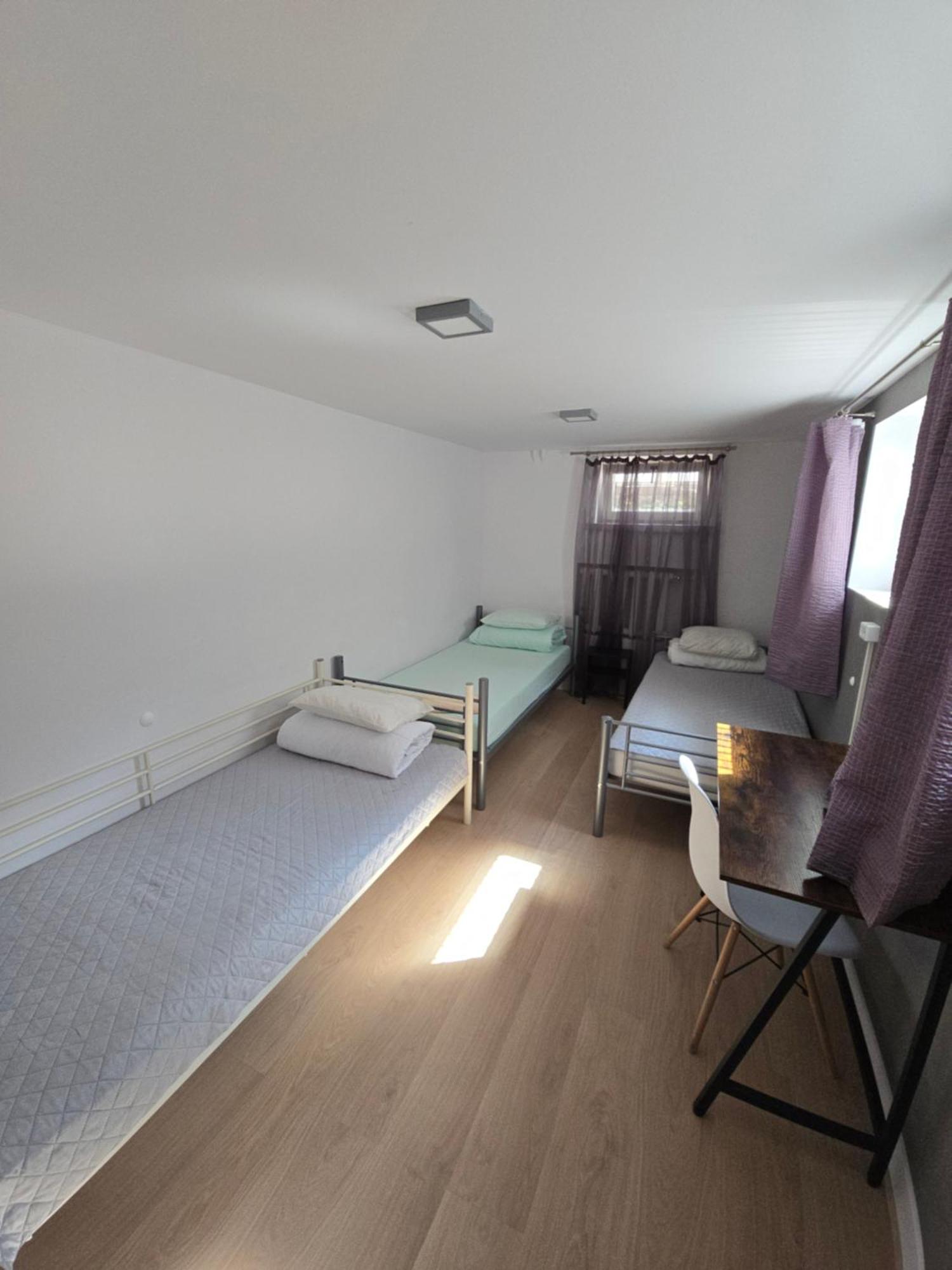 Rooms4Rest Wiertnicza - Private Rooms For Tourists - Atr Consulting Sp, Z O,O, Varsóvia Exterior foto